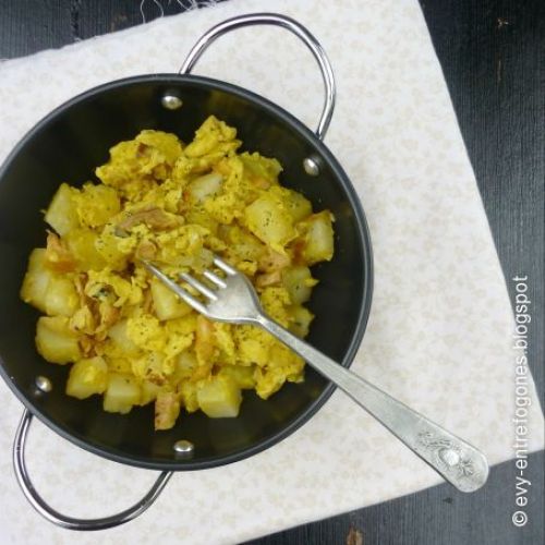 Revuelto de pollo al curry