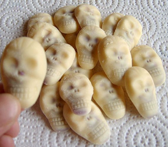 43. Calaveras de gominola