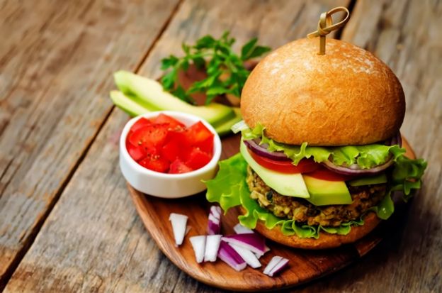 Quinoa + Repollo + Jugo de limón