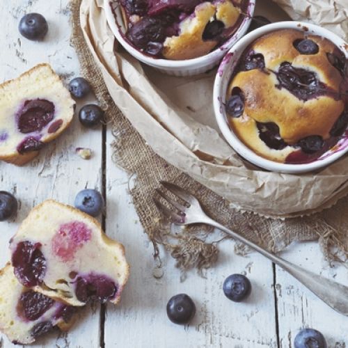 Clafoutis de cerezas y coco