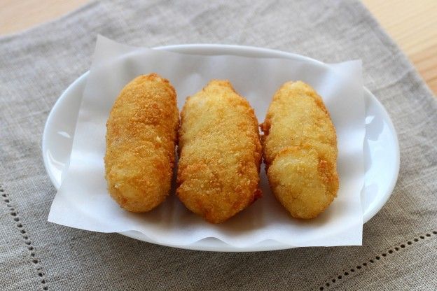 1. Croquetas