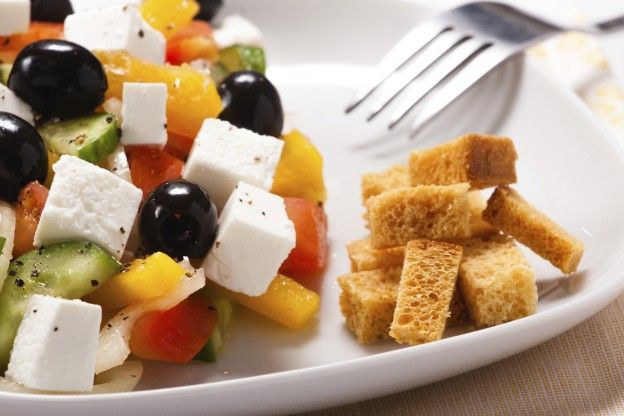 4. La ensalada griega: Choriatiki salati