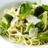 Pasta al pesto con brócoli