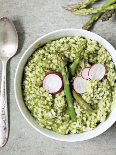 1. risotto de espárragos en salsa verde