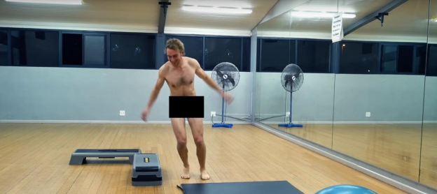 TODA ESTA POLÉMICA LOCURA SUCEDIÓ EN PARÍS