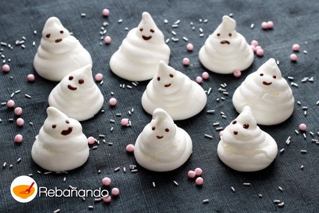 FANTASMAS DE MERENGUE