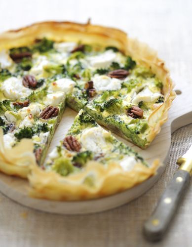 quiche de brócoli con nueces y queso de cabra