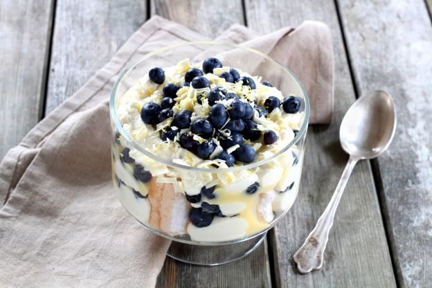 Trifle de arándanos azules