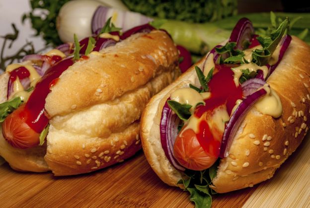 6. Pan de hot dogs
