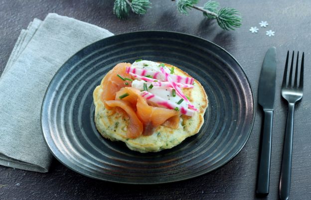 Esponjosas tortitas de salmón a las hierbas, una receta irresistible