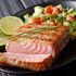 Atún con ensalada de aguacate