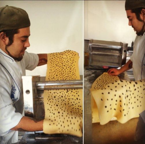 EMPANADAS DE COLORES