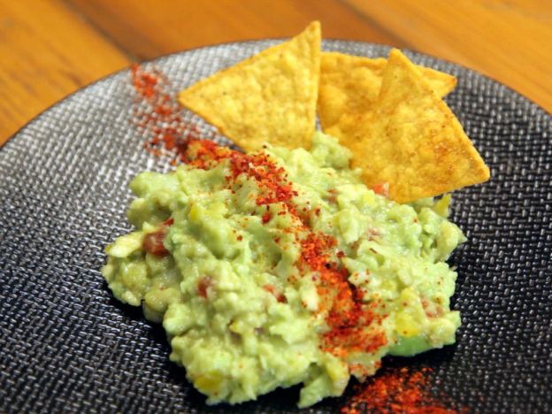 Mito: puedes preparar el guacamole desde antes