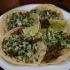 Comer tacos callejeros en México