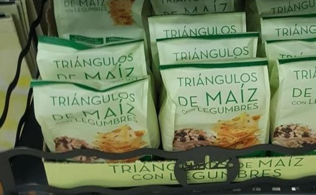 TRIÁNGULOS DE MAÍZ Y TRIÁNGULOS DE TRIGO SARRACENO