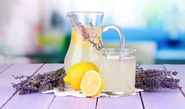 Limonada de lavanda