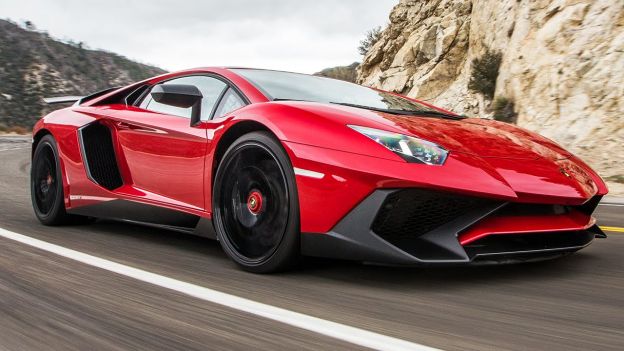 15. LAMBORGHINI AVENTADOR