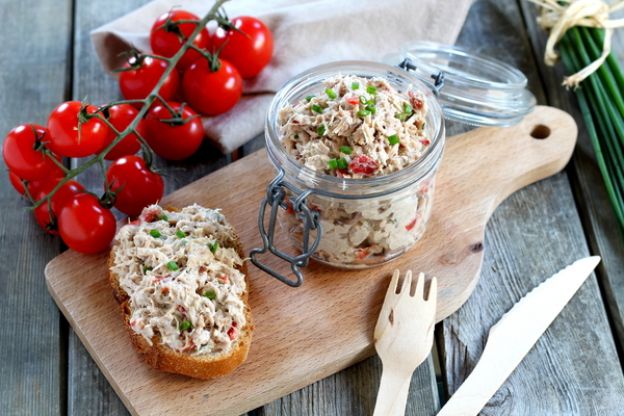 Paté de atún con queso