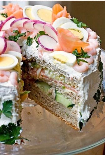 Pastel de Sandwich con frutos de mar