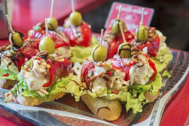 5 deliciosos pinchos vascos que puedes preparar en casa