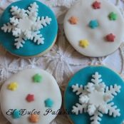 Galletas navideñas decoradas con fondant - Paso 4