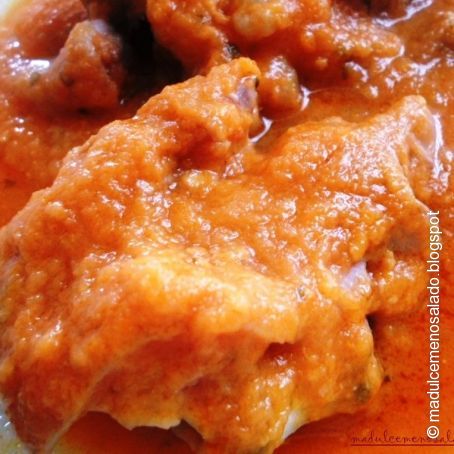 MANITAS DE CERDO CON HIERBABUENA Y CALABACIN.