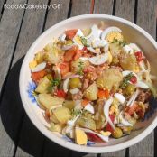 Ensalada de patata y algo más...