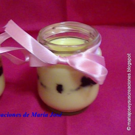 Vasitos de vainilla y mermelada