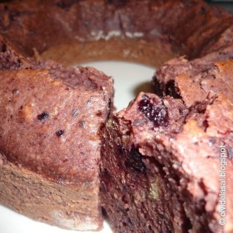 Bizcocho de mermelada de moras silvestres