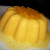 Flan de mango