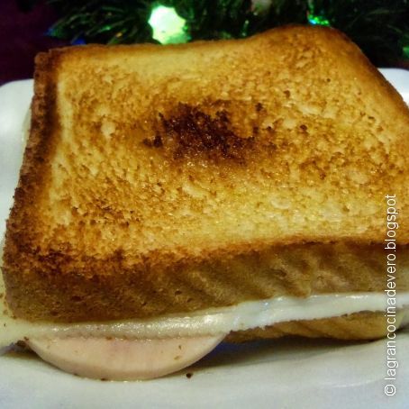 Sandwich Mixto de Jamón y Queso