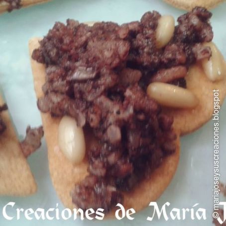 Morcilla con Piñones