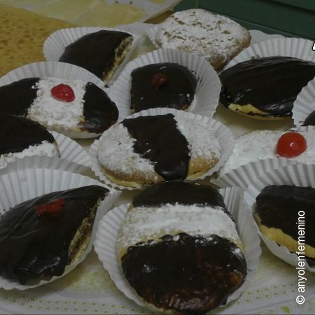 Dulces de crema y chocolate