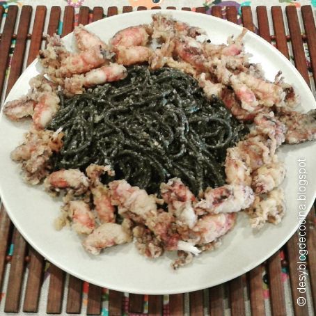 Espaguetis de sepia con chipirones