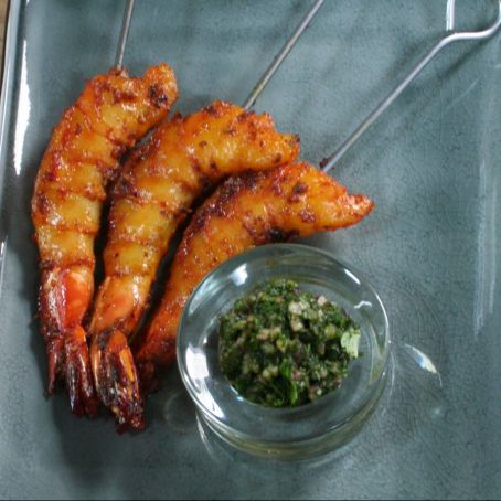 Langostinos de menta y chutney de tamarindo (Seared Prawns with Lime with Mint and Cilantro Chutney)