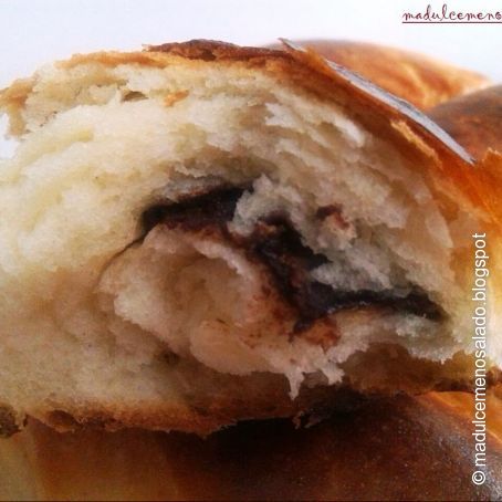 CROASSANT DE CHOCOLATE.