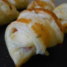 Minicroissants de jamón y queso