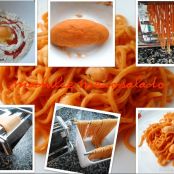 PASTA FRESCA DE TOMATE CON LANGOSTINOS.