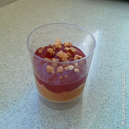 Foie con Mermelada y Almendras Crujientes