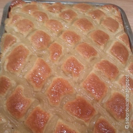 Bizcocho con crema pastelera