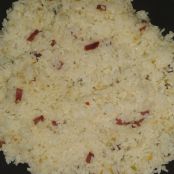 Huevo sobre cama de arroz frito al ajo y lomo - Paso 4