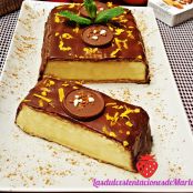 Pastel de chocolate y crema de vainilla