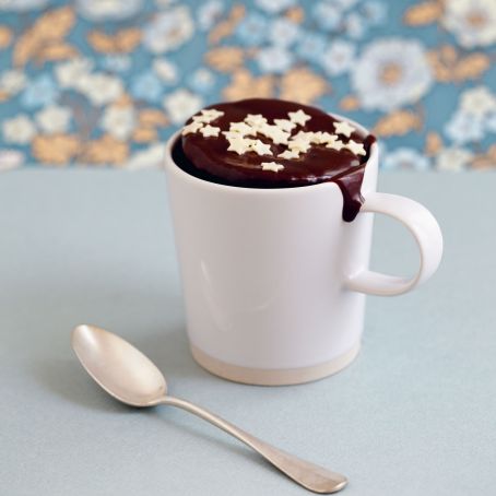 Mug cake de chocolate rápida y fácil