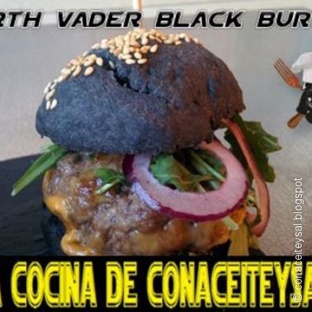 Darth Vader Black Burger o Hamburguesa de Ternera rellena de Foie y trufa rallada