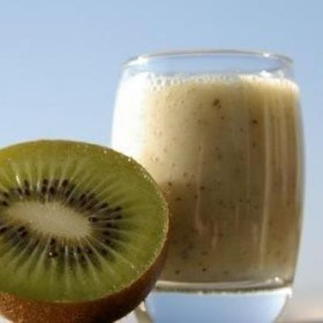 Smoothie de plátano y kiwi