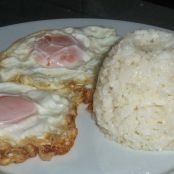 Arroz Blanco con Huevos Fritos