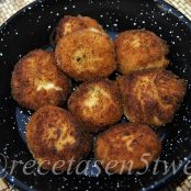 Croquetas de queso Camembert