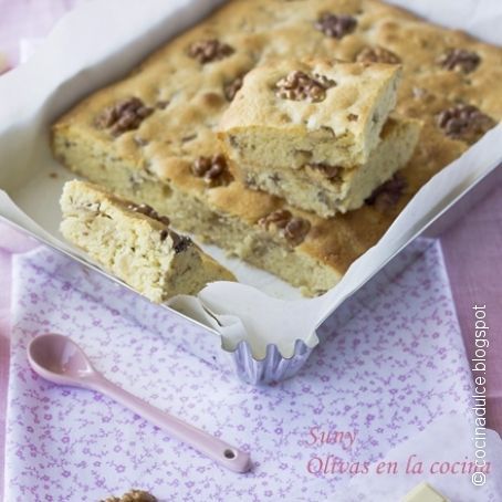 Blondies Hummingbird