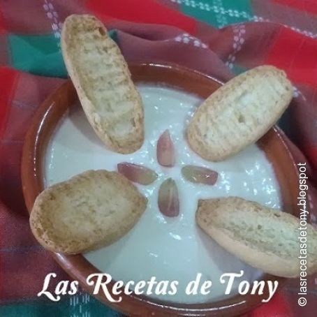 AJO BLANCO ALMERIENSE