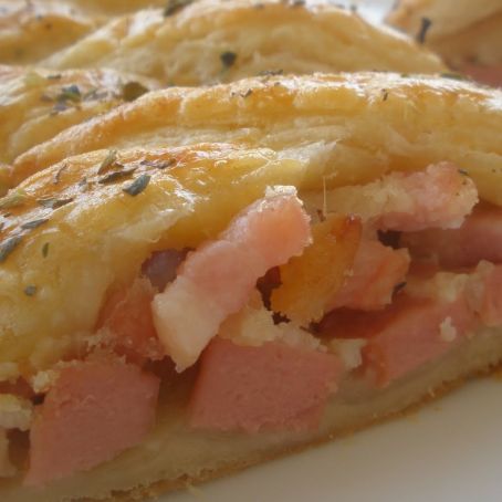 Rosco de hojaldre relleno salado